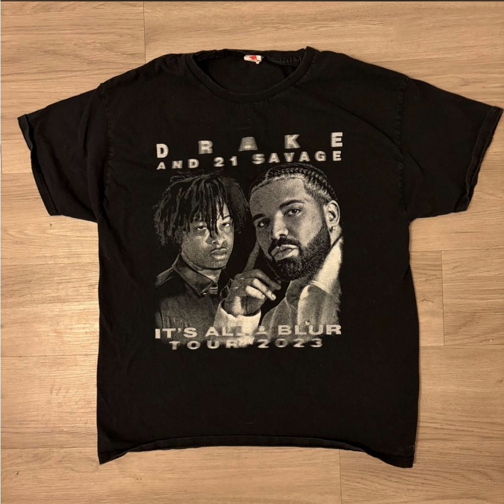 Vintage Black Graphic Tour Tee